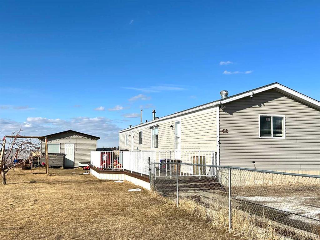 Fourth View of 5 Sagebrush Estates , Sagebrush Estates, Rural Newell, County of, Alberta, T1R 1P1