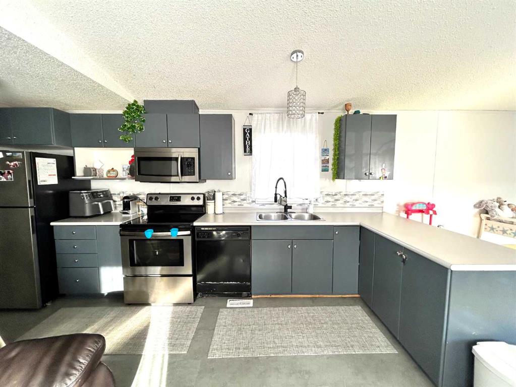 Fifth View of 5 Sagebrush Estates , Sagebrush Estates, Rural Newell, County of, Alberta, T1R 1P1