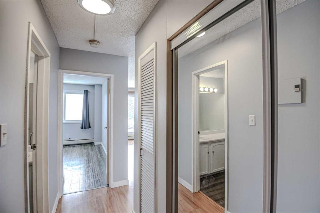 Fifth View of 287, 8948 ELbow Drive SW, Haysboro, Calgary, Alberta, T2V 0H9