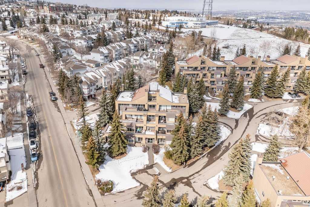 4, 101 Village Heights SW, A2297821, Alberta,