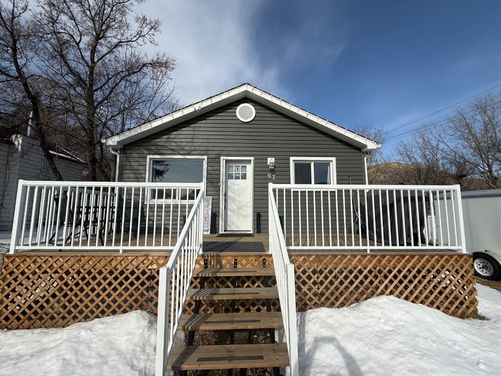 97 Villa Street , A2297891, Alberta,