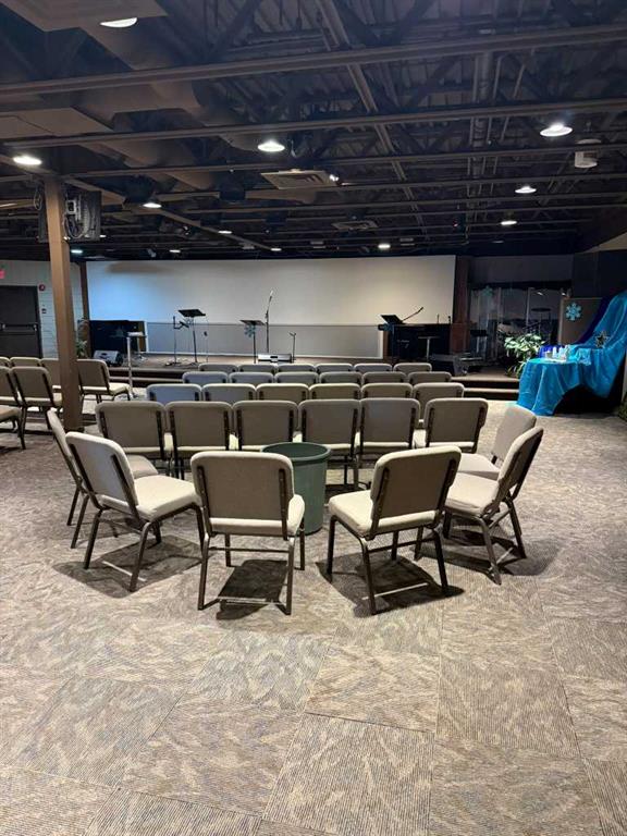 Fifth View of 10623 West Valley Road , NONE, Calgary, Alberta, T3B 5T2