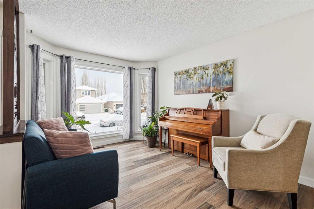 Fifth View of 179 Mt Copper Park SE, McKenzie Lake, Calgary, Alberta, T2Z 2K1