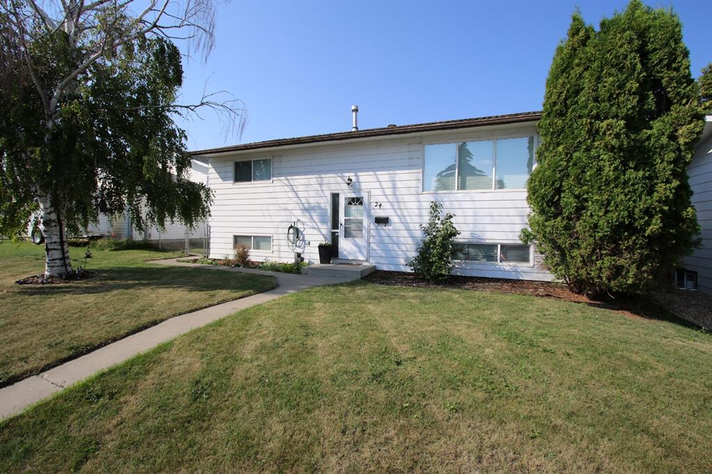 Third View of 24 Oliver Street , Oriole Park, Red Deer, Alberta, T4P 1V5