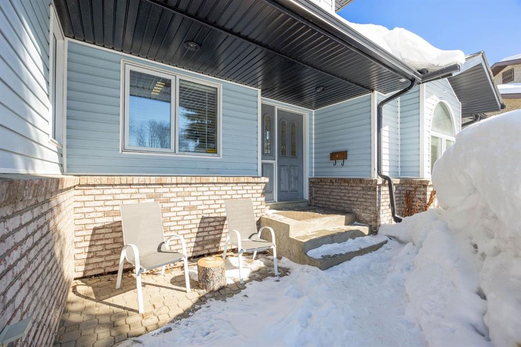 Fourth View of 113 Silverdale Garden , Thickwood, Fort McMurray, Alberta, T9H 3S6
