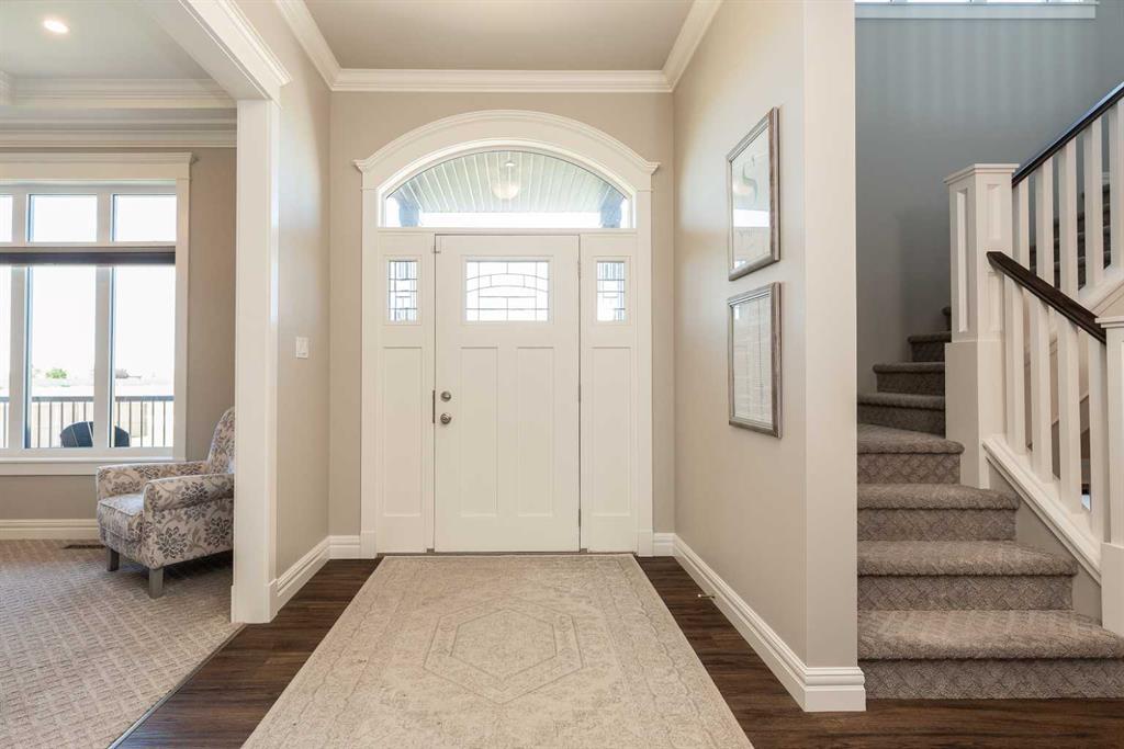 Third View of 1 Edgemoor Way W, NONE, Lethbridge, Alberta, T1J5R6