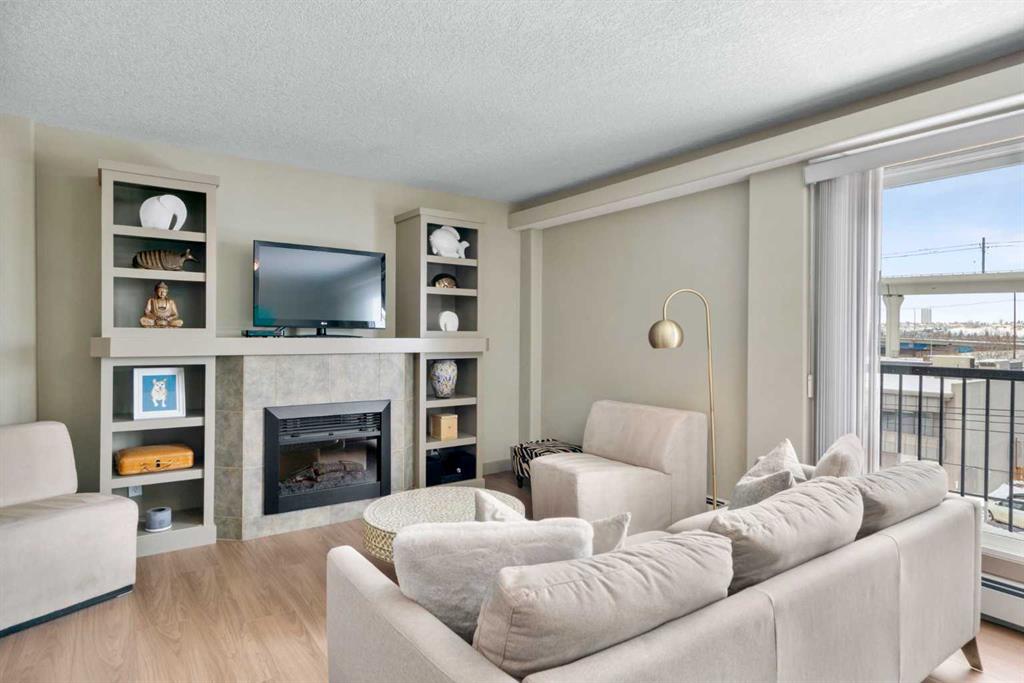 403, 1908 11 Avenue SW, A2298132, Alberta,