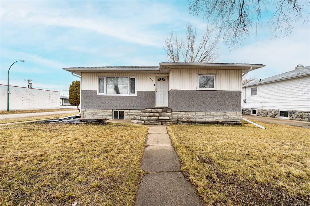 401 Broadway Avenue E, A2298144, Alberta,