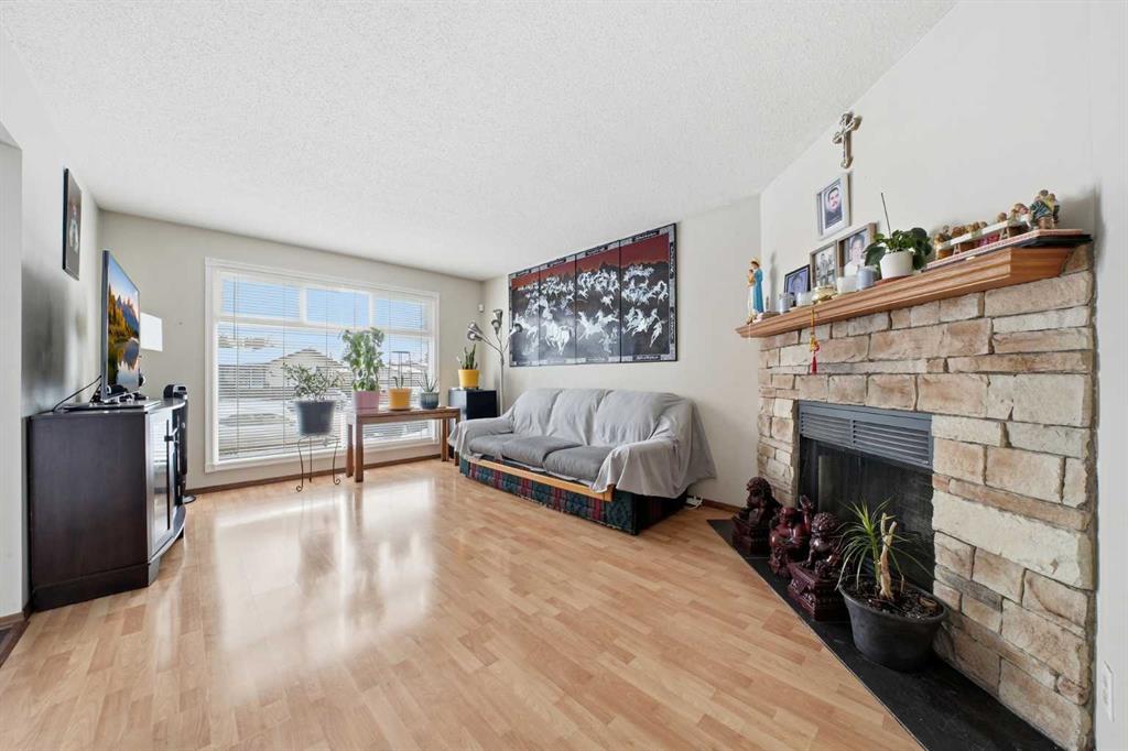 Fourth View of 488 Templevale Drive NE, Temple, Calgary, Alberta, T1Y 4V5