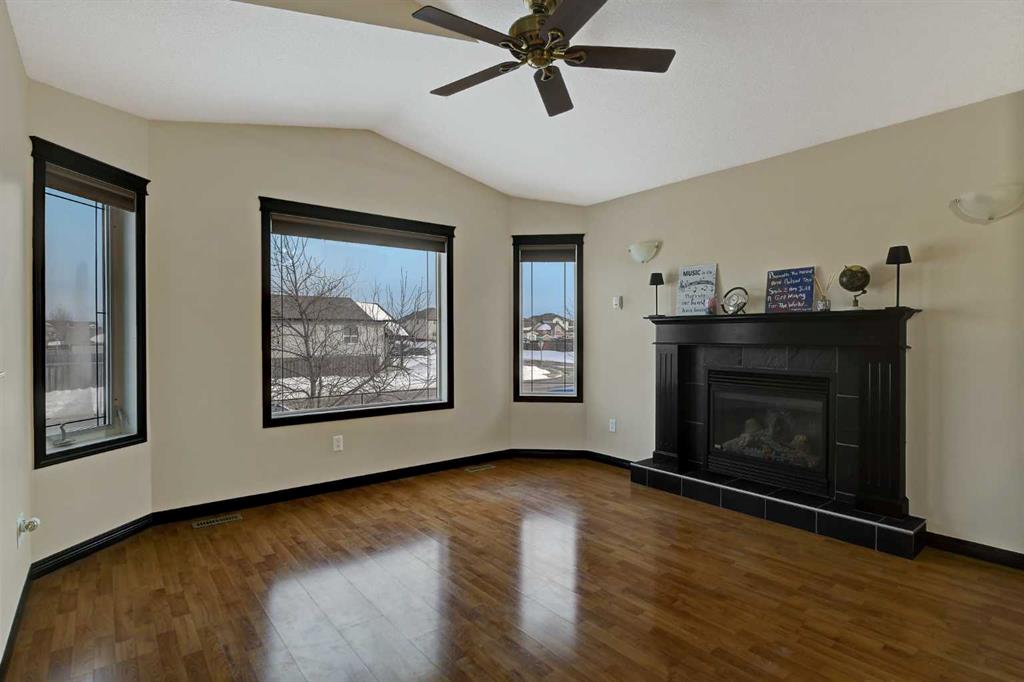 Third View of 11402 77 Avenue , Westpointe, Grande Prairie, Alberta, T8W 2V1