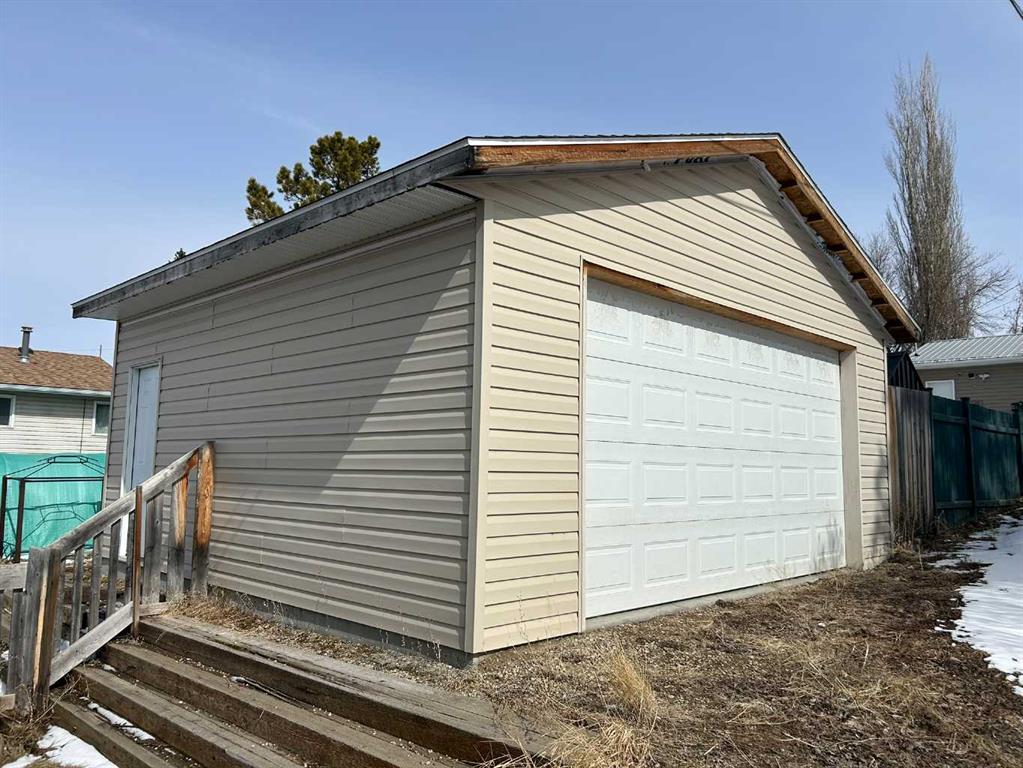 Fifth View of 2015 19 Avenue , NONE, Bowden, Alberta, T0M0K0