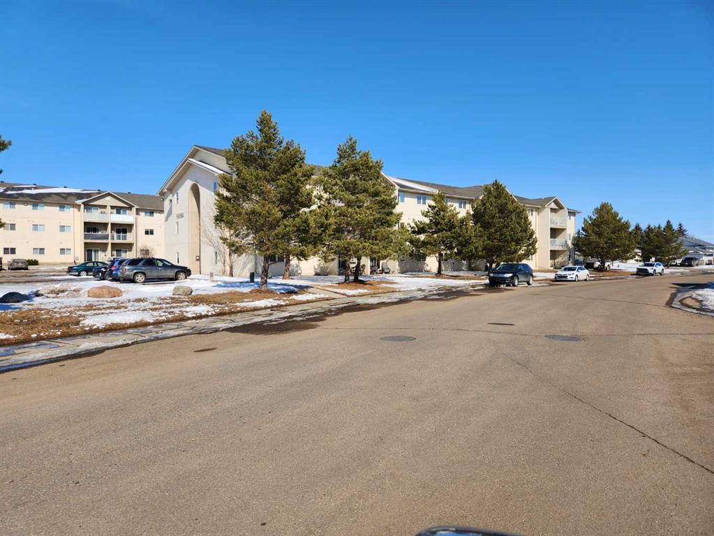 102A, 6608 42  , A2298225, Alberta,