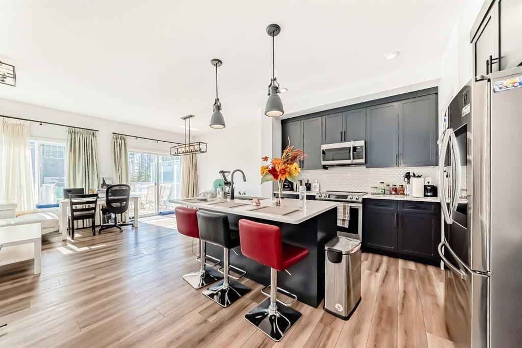 Fifth View of 91 Walcrest Way SE, Walden, Calgary, Alberta, T2X 4G2