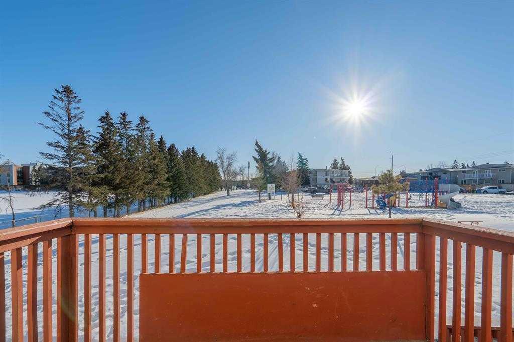 Fifth View of 18, 4515 7th Avenue SE, Forest Heights, Calgary, Alberta, T2A 5E4