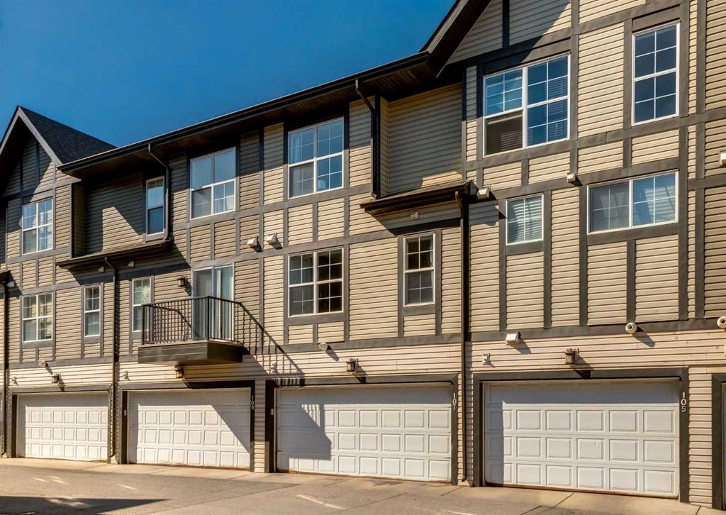 Third View of 107 New Brighton Villas SE, New Brighton, Calgary, Alberta, T2Z 0T5