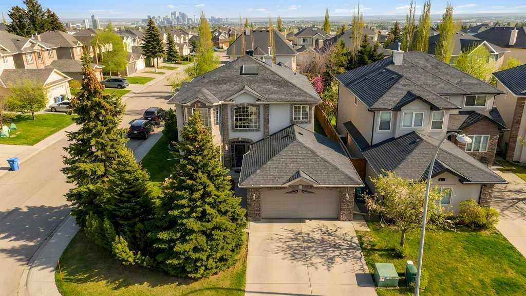 Third View of 137 Simcrest Heights SW, Signal Hill, Calgary, Alberta, T3H 4K2