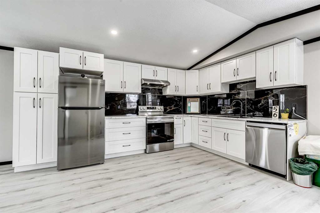 Third View of 56, 6220 17 Avenue SE, Red Carpet, Calgary, Alberta, T2A0W6