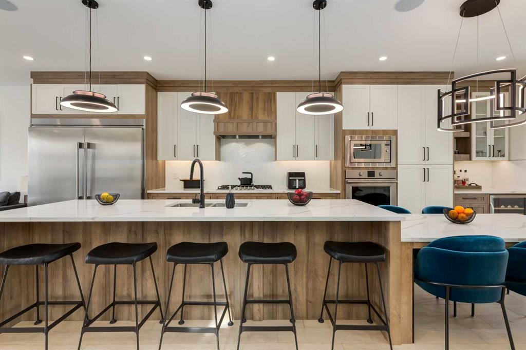 Fifth View of 513 18 Street NW, West Hillhurst, Calgary, Alberta, T2N2G6