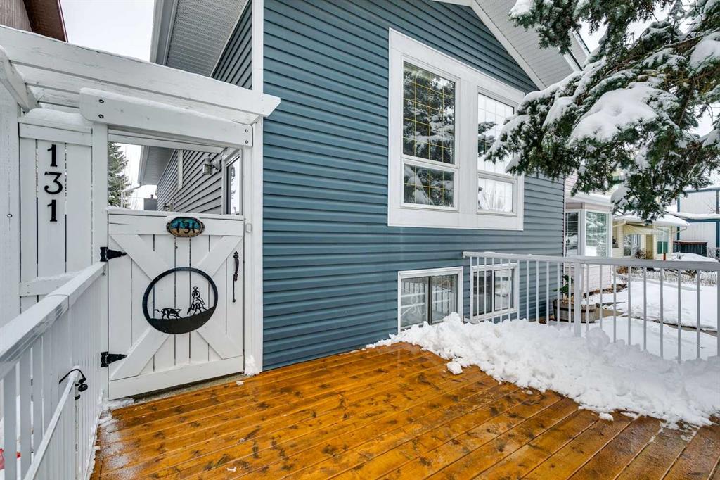 Third View of 131 Woodglen Way SW, Woodbine, Calgary, Alberta, T2W4L9