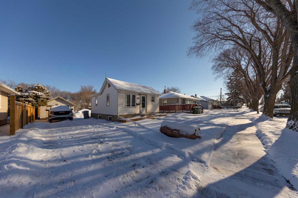 Third View of 5014 55 Street , North Lloydminster, Lloydminster, Alberta, T9V0S7