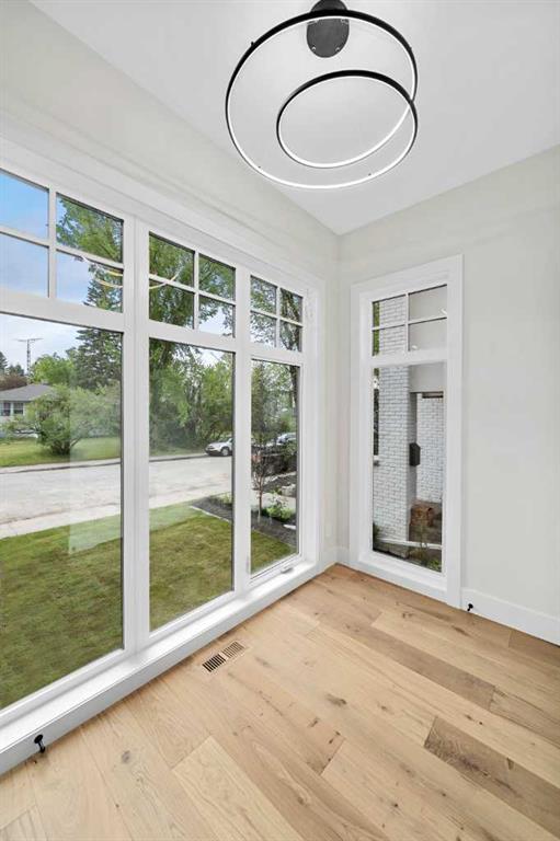 Third View of 1602 30 Avenue SW, South Calgary, Calgary, Alberta, T2T 1P4