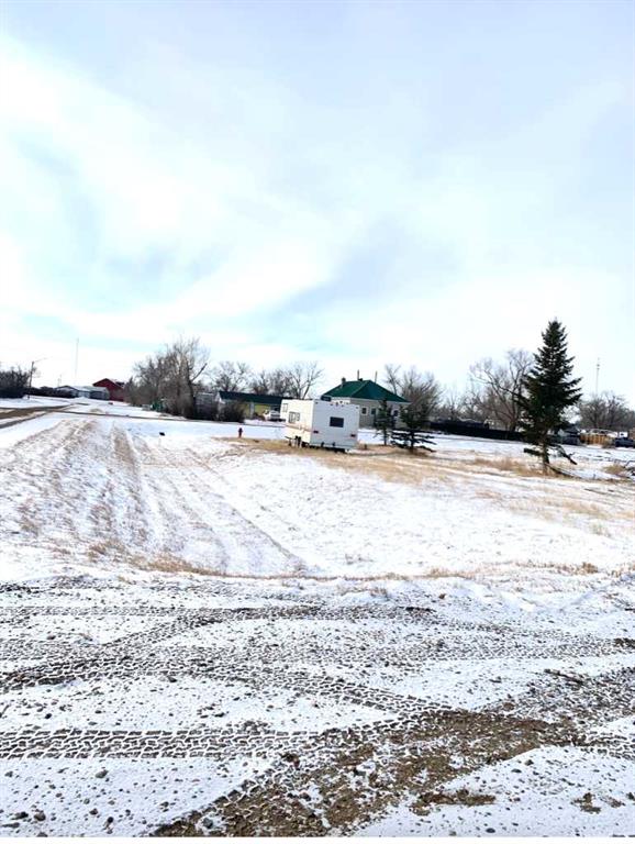 Fourth View of TBD 5th  , NONE, Suffield, Alberta, T0J 2N0