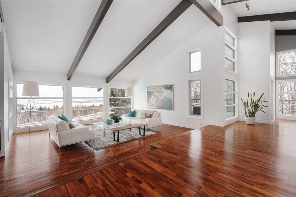 74 Artists View Drive , A2298747, Alberta,