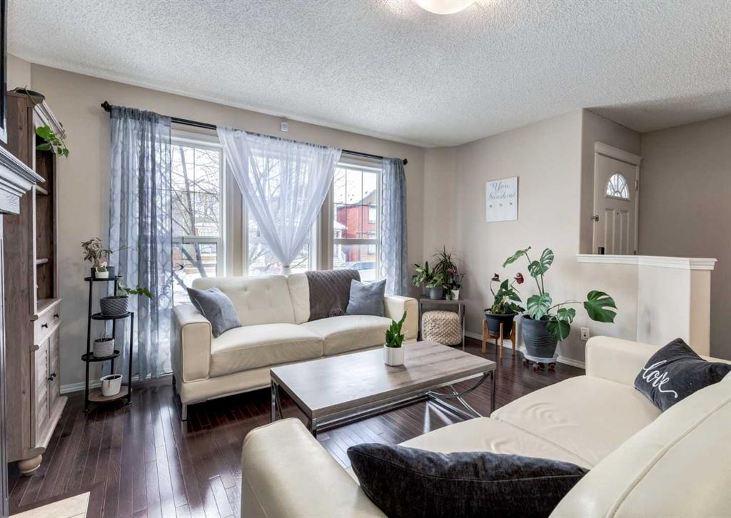 Fifth View of 38 Autumn Crescent SE, Auburn Bay, Calgary, Alberta, T3M 0H6