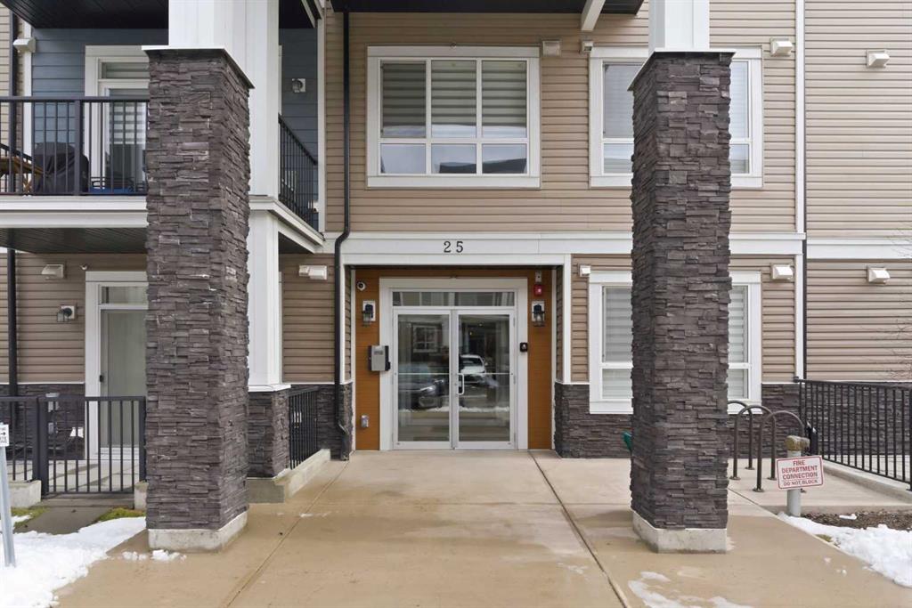 211, 25 Walgrove Walk SE, A2298804, Alberta,