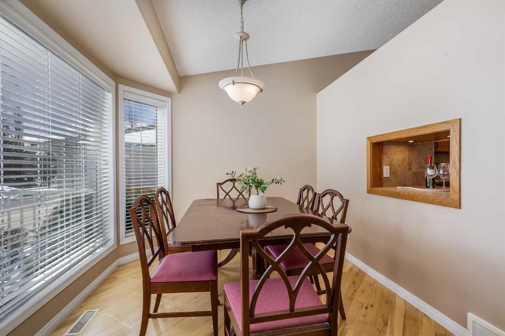 Fifth View of 17 Rocky Ridge Villas NW, Rocky Ridge, Calgary, Alberta, T3G 4R2