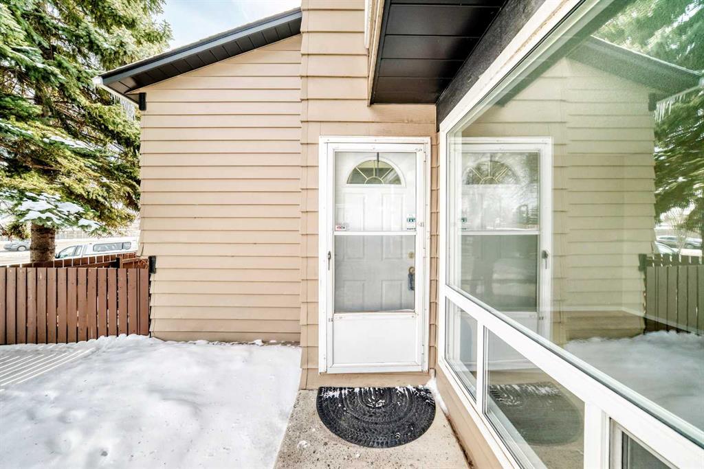 Third View of 56, 7205 4 Street NE, Huntington Hills, Calgary, Alberta, T2K 5S3