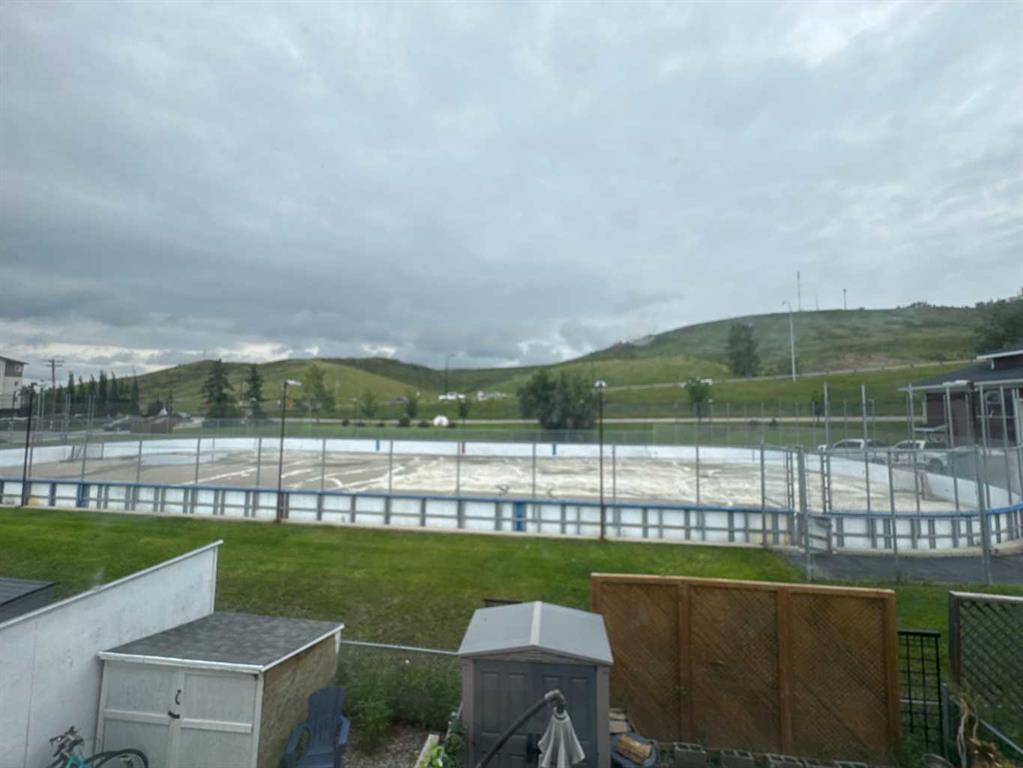 8, 304 Ross Avenue , A2298865, Alberta,