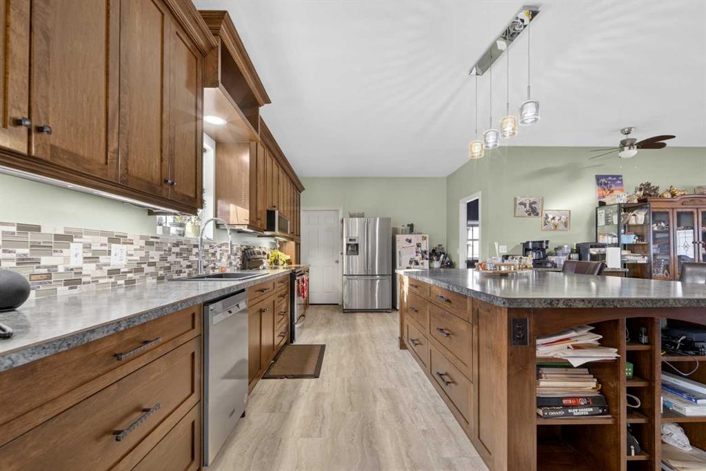 Fifth View of  Rural  , NONE, Rural Kneehill County, Alberta, T0M 0A0