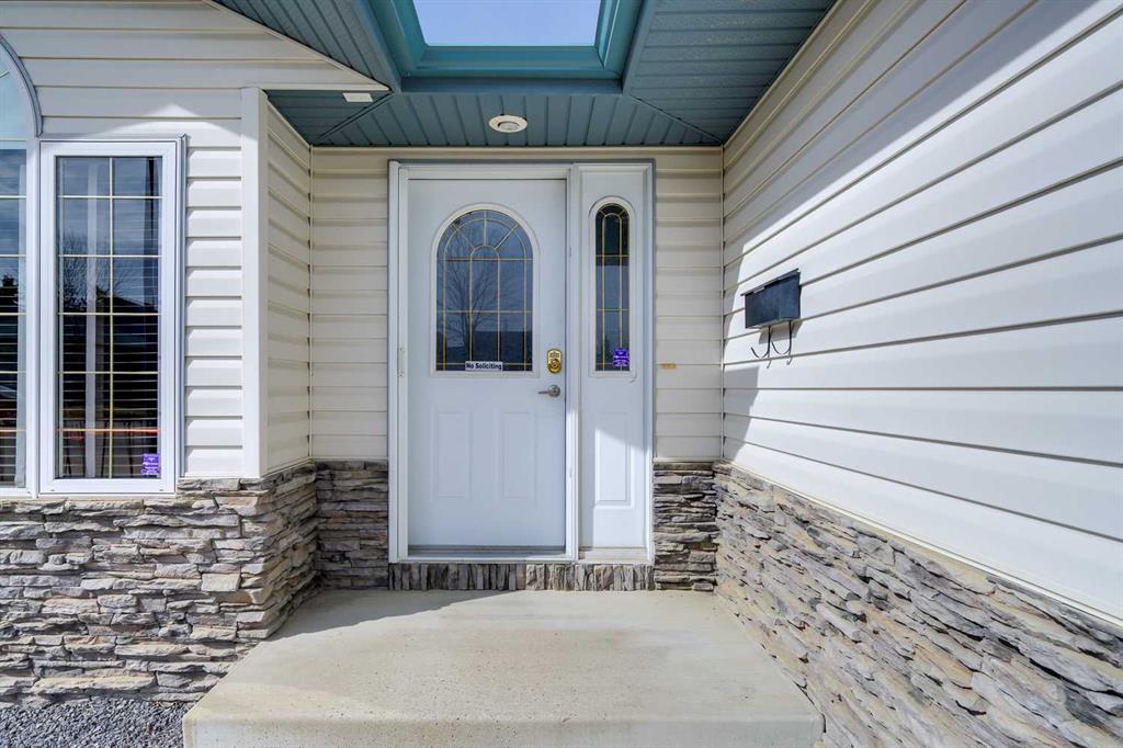 Fifth View of 76 Reichley Street , Rosedale Meadows, Red Deer, Alberta, T4P 3S3