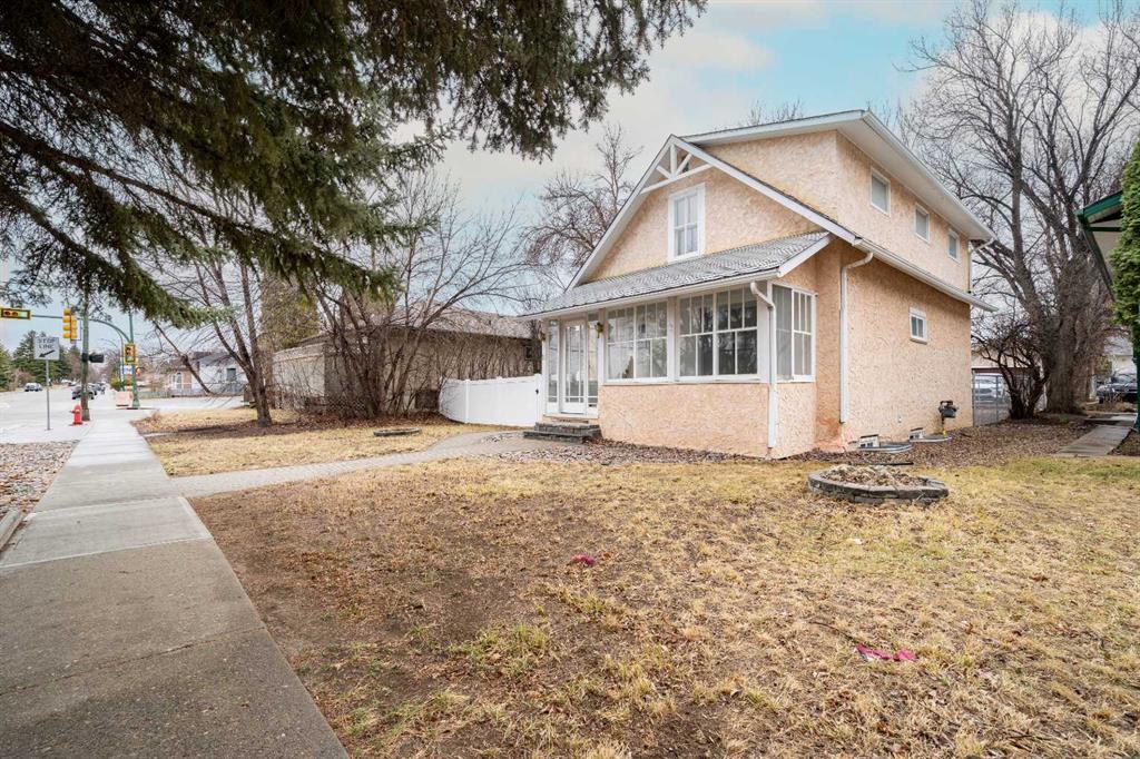 Fourth View of 15 7 Street SW, SW Hill, Medicine Hat, Alberta, T1A4J8