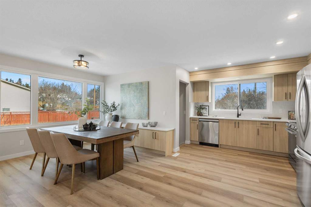 Fifth View of 198 Silver Brook Road NW, Silver Springs, Calgary, Alberta, T3B 3J1