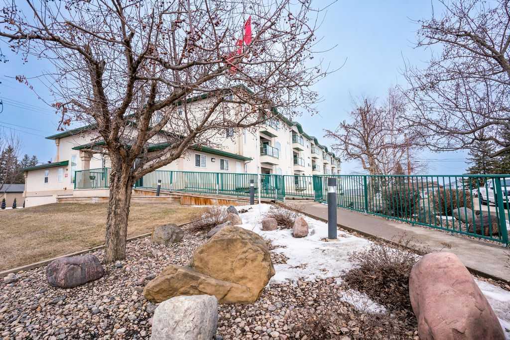 306, 5120 51 Avenue , A2299041, Alberta,