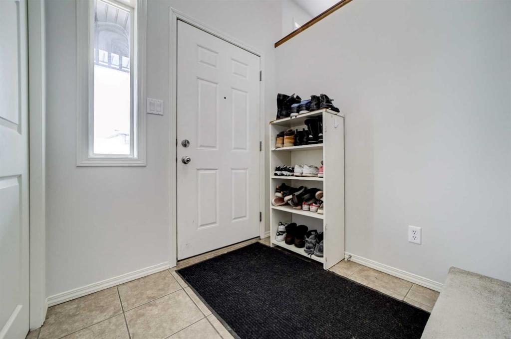 Fourth View of 136 Jessie Robinson Close N, Legacy Ridge / Hardieville, Lethbridge, Alberta, T1H 3Y8