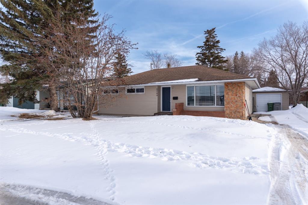 Second View of 5709 51 Street , West Lloydminster, Lloydminster, Alberta, T9V 0R4