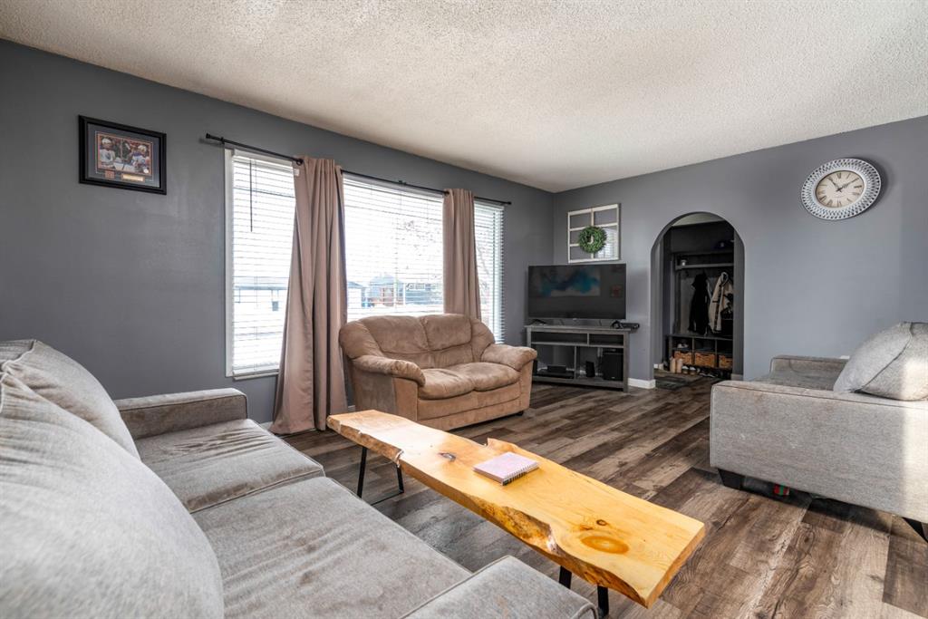 Fourth View of 5709 51 Street  , West Lloydminster, Lloydminster, Alberta, T9V 0R4