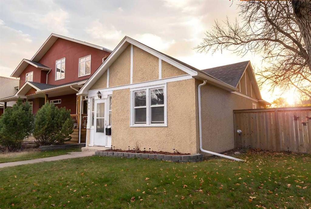 618 9 Street S, A2299083, Alberta,