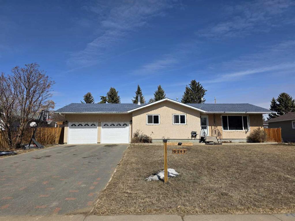 5208 54 Avenue , A2299108, Alberta,