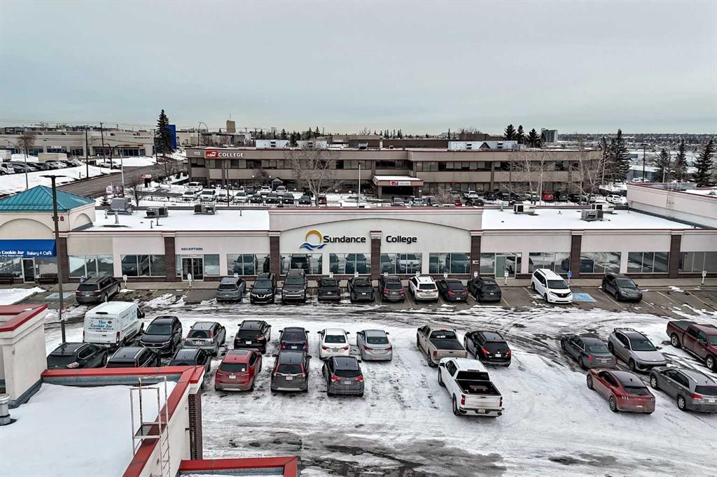 Third View of 128 28 Street SE, Franklin, Calgary, Alberta, T2A 6J9