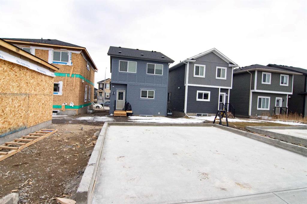 Fifth View of 350 Midgrove Link SW, Midtown, Airdrie, Alberta, T4B5K8