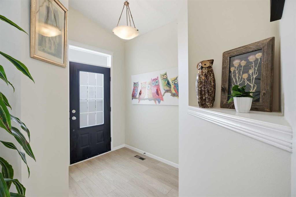 Fifth View of 89 Prestwick Way SE, McKenzie Towne, Calgary, Alberta, T2Z3W7