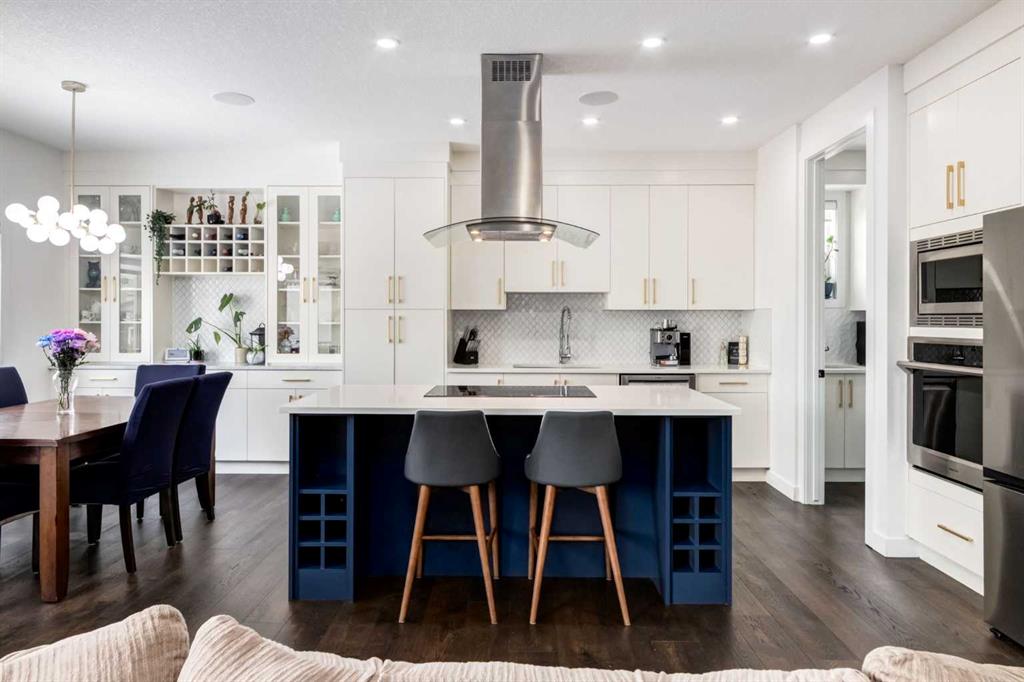 Fifth View of 305 Kinniburgh Cove , Kinniburgh North, Chestermere, Alberta, T1X 0Y7