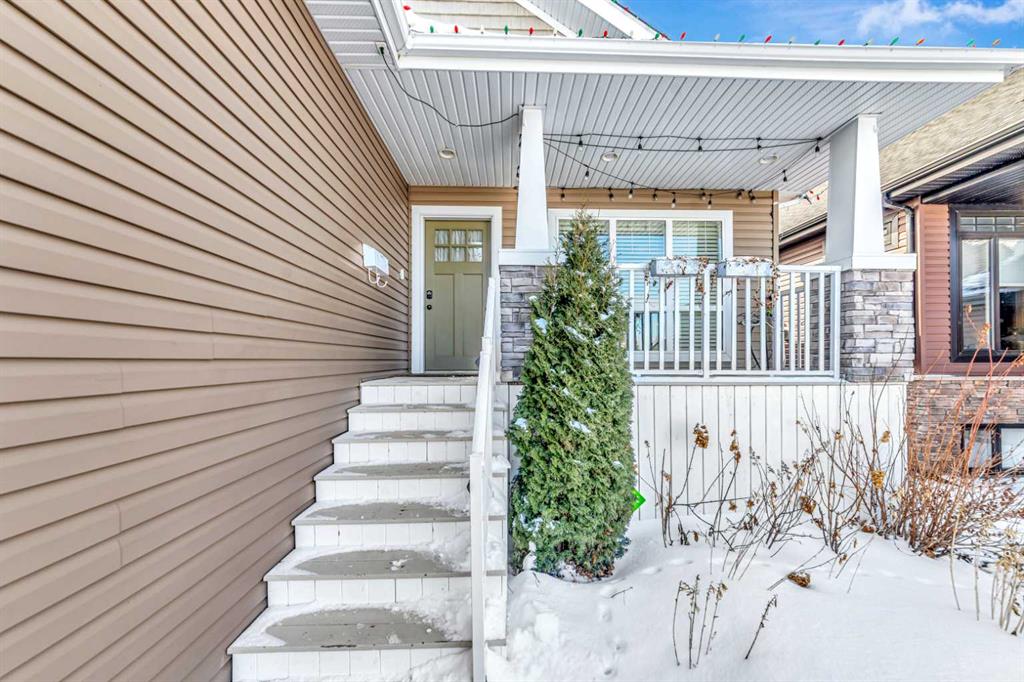 Third View of 5707 21 Street , College Park, Lloydminster, Alberta, T9V 3N3