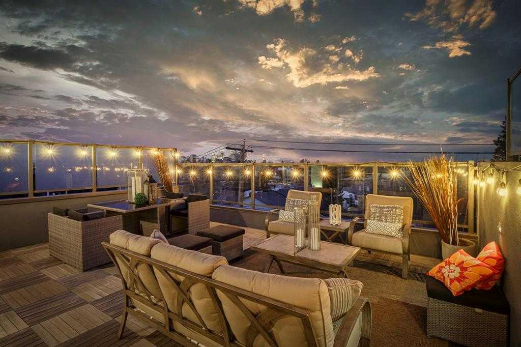 Third View of 2925 17 Street SW, South Calgary, Calgary, Alberta, T2T 4N6