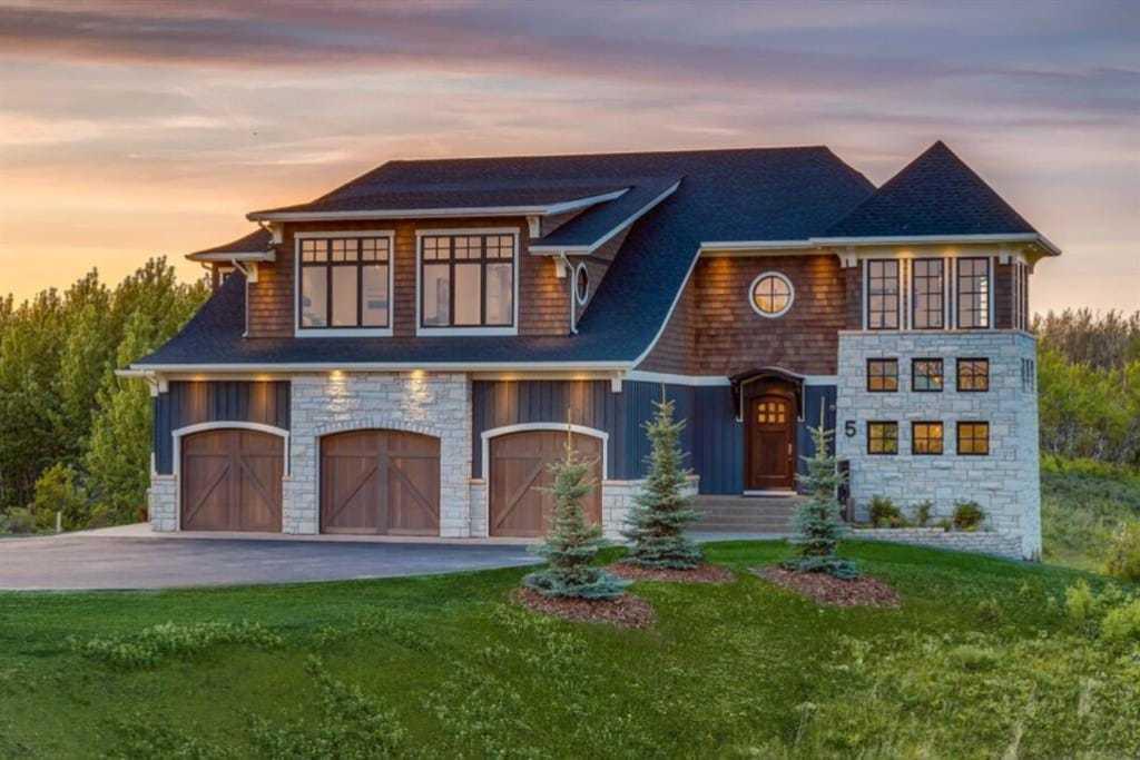 5 Silverhorn Vale , A2299322, Alberta,