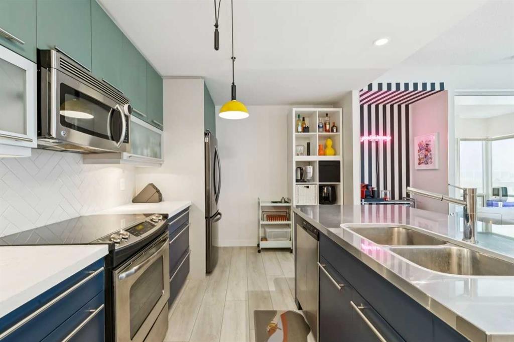 Fifth View of 1401, 215 13 Avenue SW, Beltline, Calgary, Alberta, T2R0V6